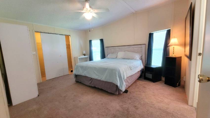 246 Green Haven Rd. West a Dundee, FL Mobile or Manufactured Home for Sale
